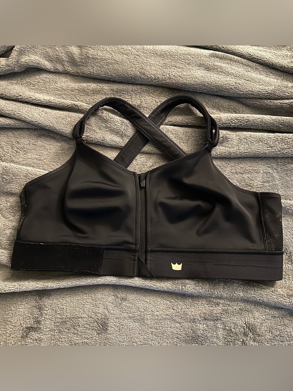 SheFit Sports Bra